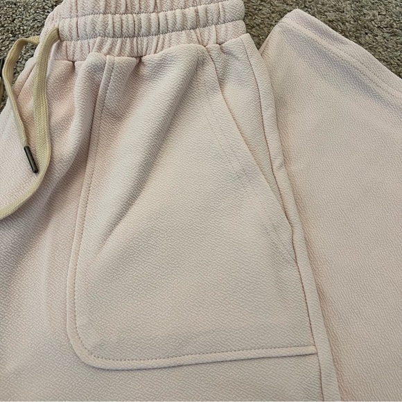 NWT Two Piece Set - Picture 7 of 8